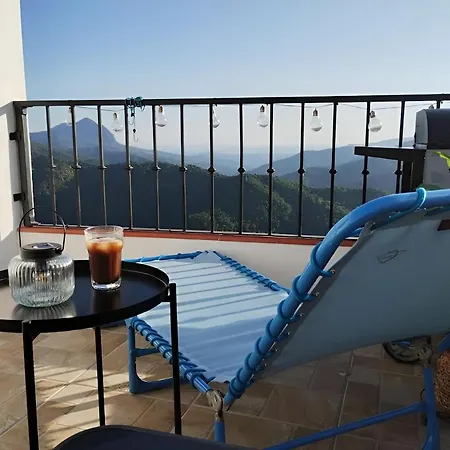 Holiday home Casa Perejil, Un Balcon Al Genal