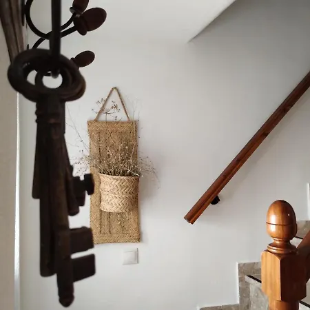Casa Perejil, Un Balcon Al Genal Holiday home Genalguacil