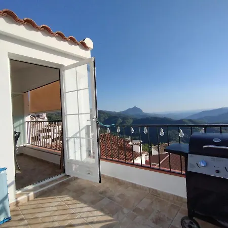 Casa Perejil, Un Balcon Al Genal Ferienhaus